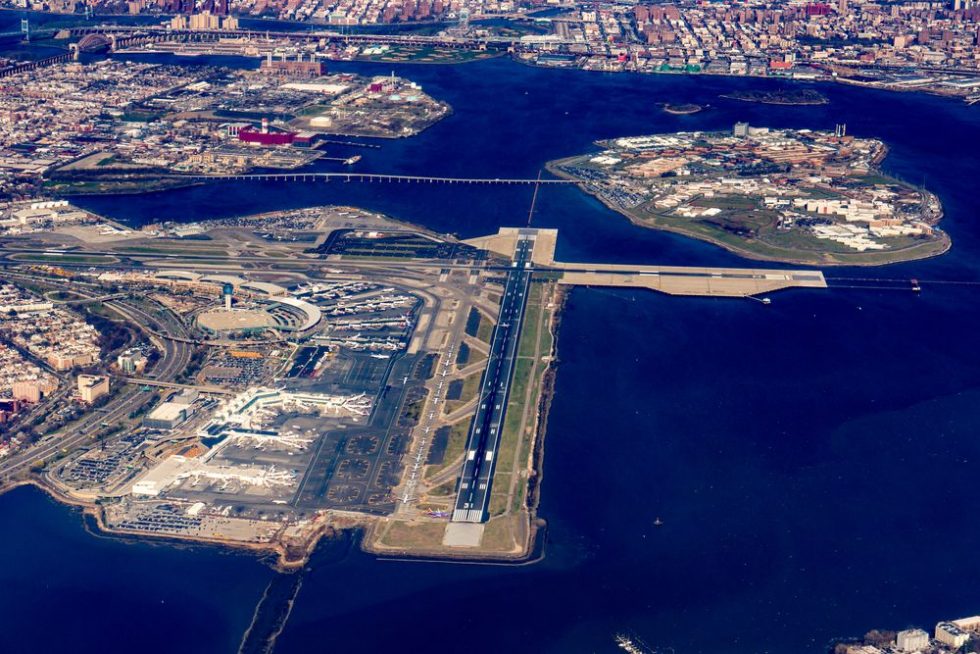 Surveillance aérienne